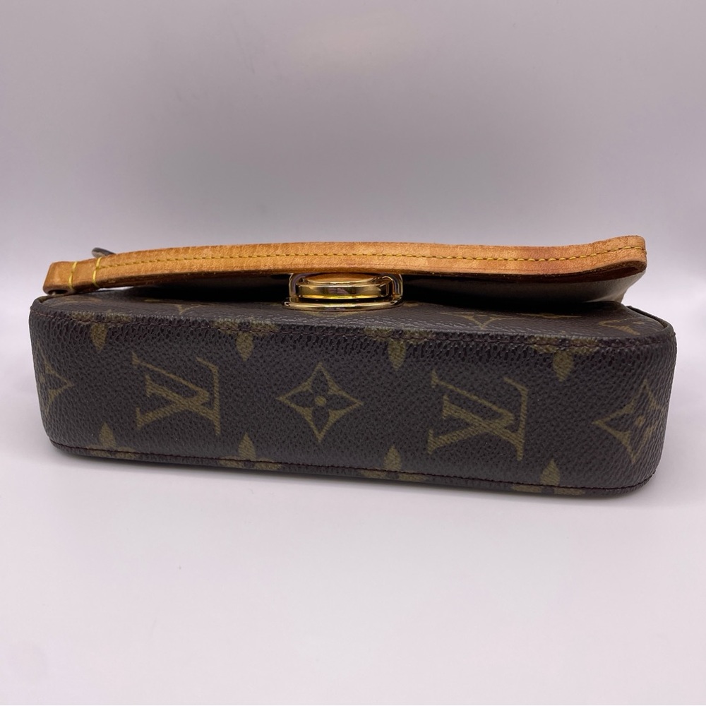 Louis Vuitton Monogram Glasses Case - Picture 3 of 8